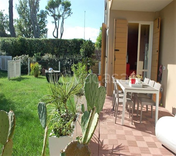 casa indipendente in vendita a Riccione