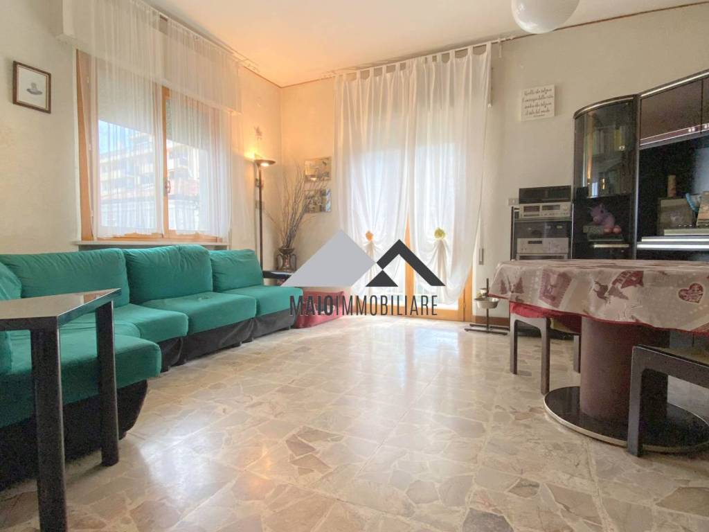 appartamento in vendita a Riccione