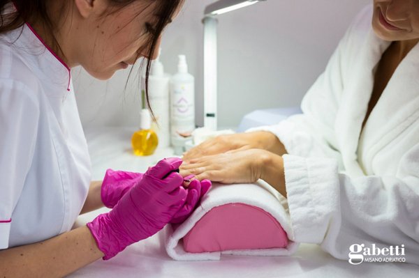 negozio in vendita a Riccione