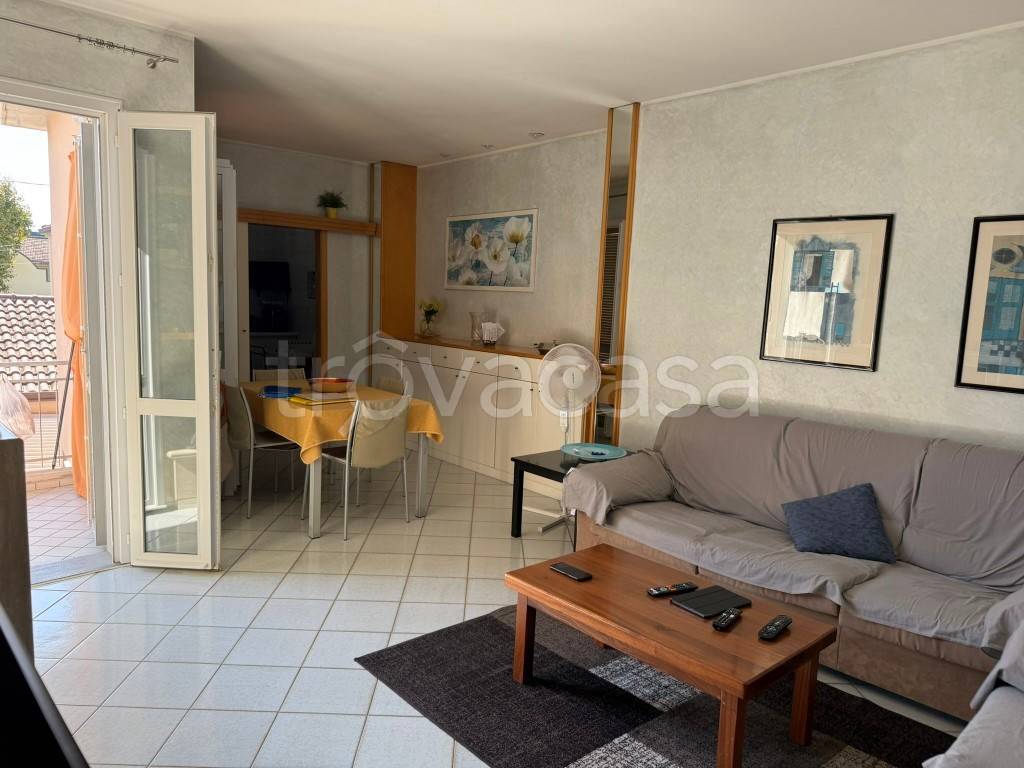 casa indipendente in vendita a Riccione in zona Centro Storico