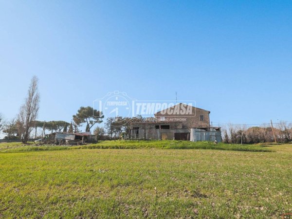 casa indipendente in vendita a Riccione