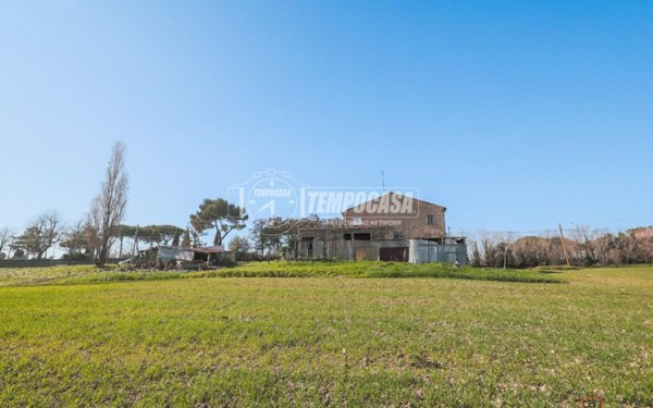 casa indipendente in vendita a Riccione