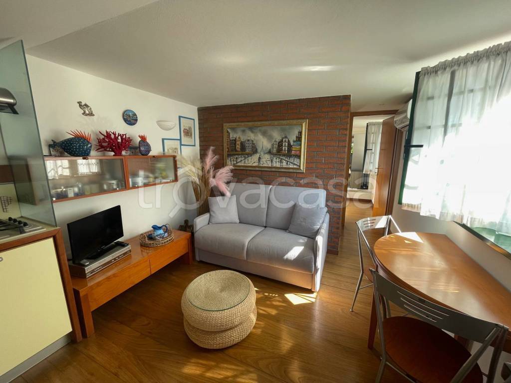 appartamento in vendita a Riccione in zona Centro Storico