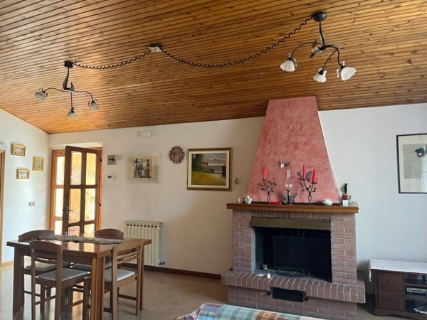 casa indipendente in vendita a Riccione