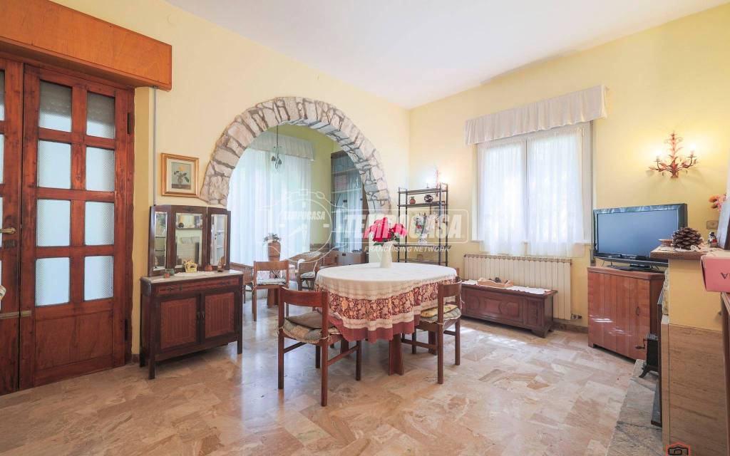 appartamento in vendita a Riccione in zona Centro Storico