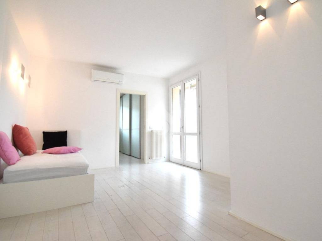 appartamento in vendita a Riccione