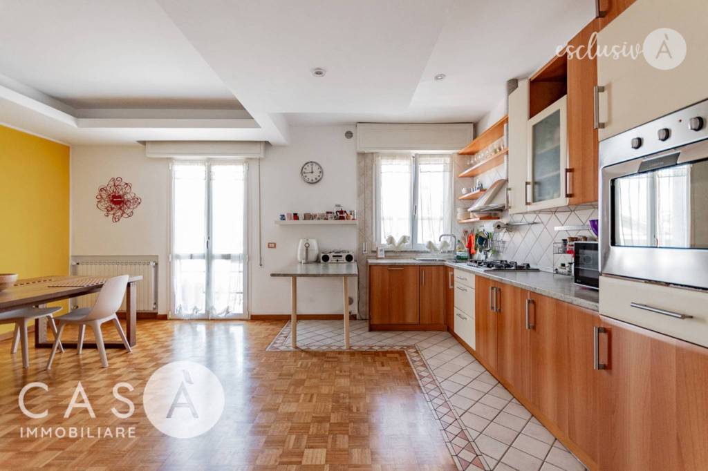 appartamento in vendita a Riccione in zona San Lorenzo