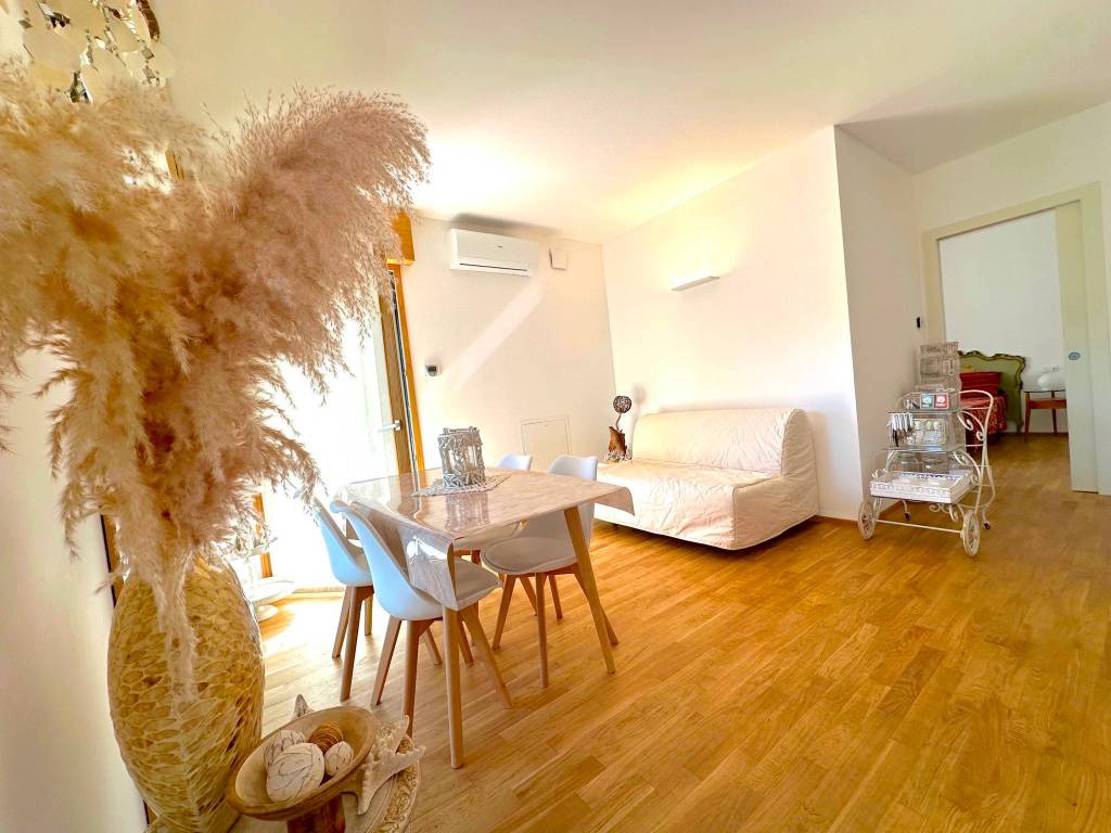 appartamento in vendita a Riccione