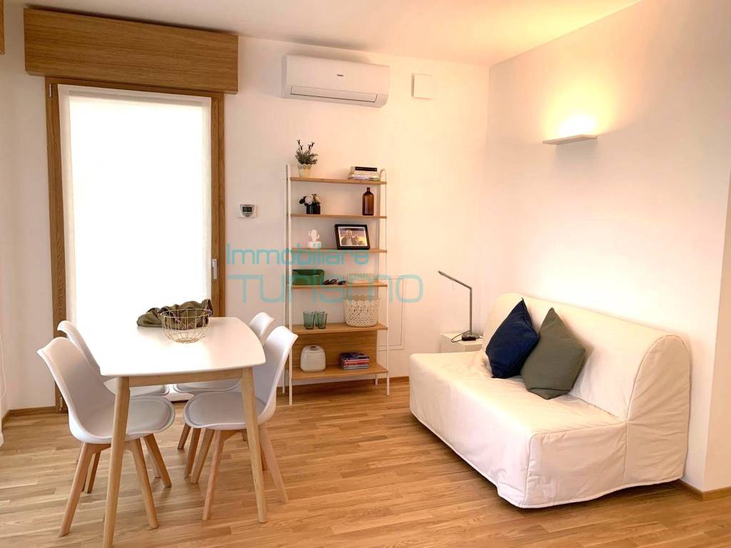 appartamento in vendita a Riccione