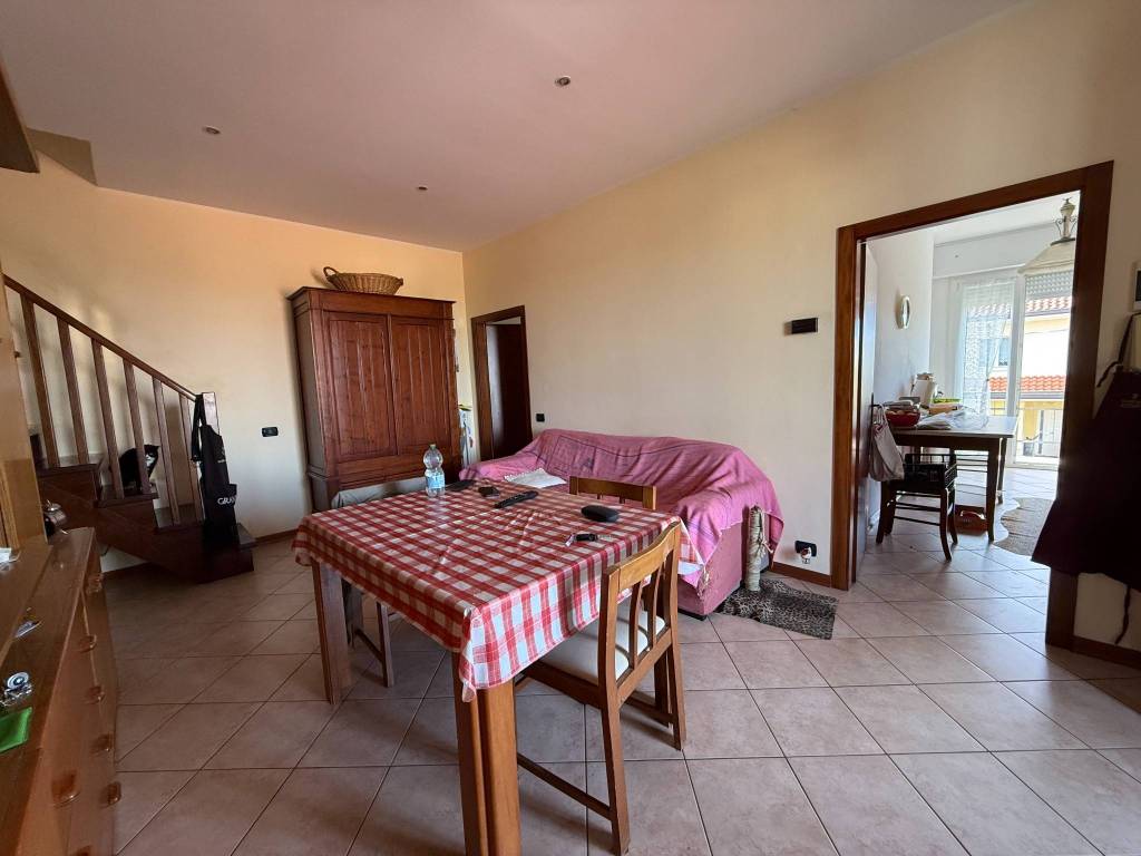 appartamento in vendita a Riccione in zona San Lorenzo
