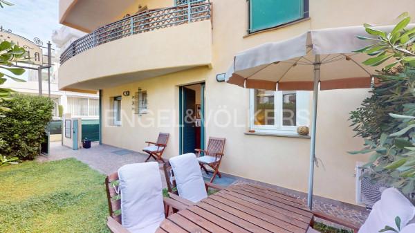 appartamento in vendita a Riccione in zona Marano