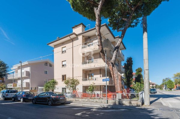 appartamento in vendita a Riccione in zona San Lorenzo