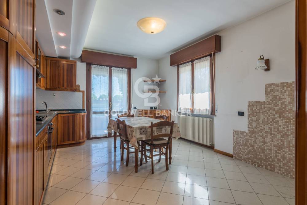 appartamento in vendita a Riccione in zona San Lorenzo