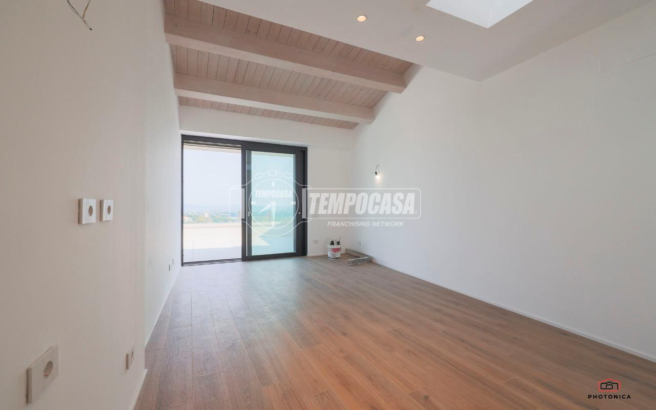 appartamento in vendita a Riccione