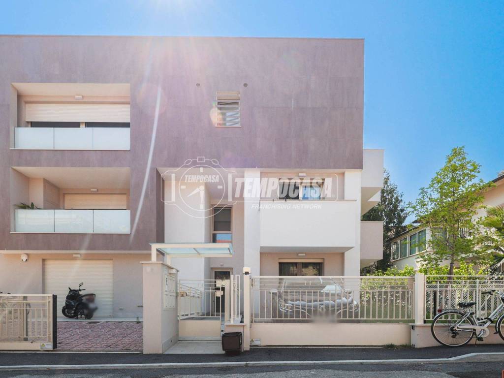 appartamento in vendita a Riccione