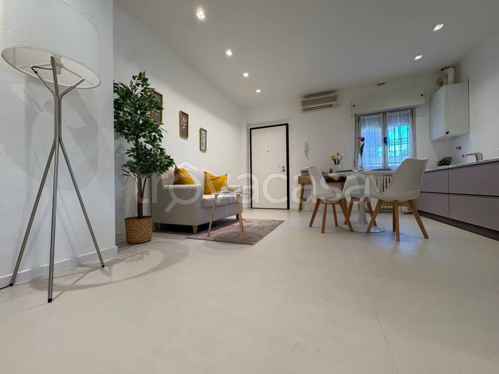 appartamento in vendita a Riccione