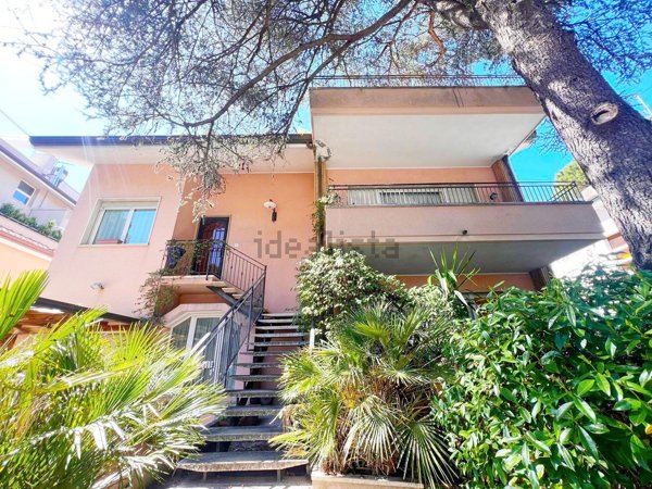 appartamento in vendita a Riccione