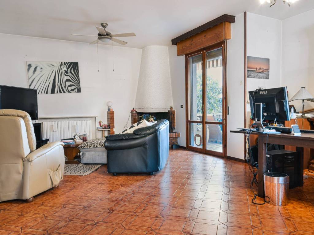 casa indipendente in vendita a Riccione