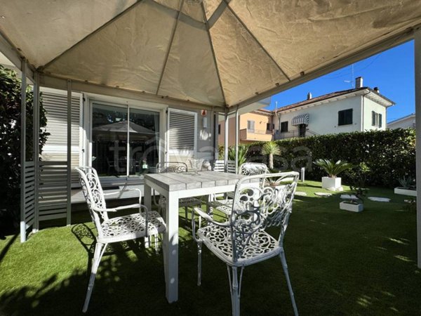 appartamento in vendita a Riccione