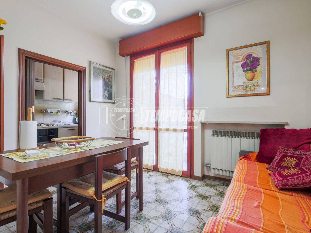 appartamento in vendita a Riccione in zona Alba