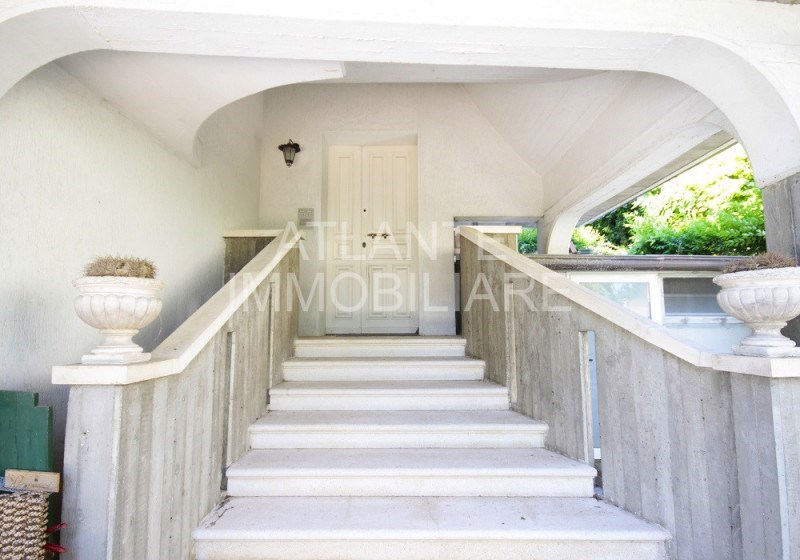 appartamento in vendita a Riccione