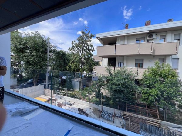 appartamento in vendita a Riccione in zona Centro Storico