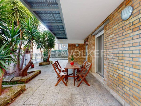 appartamento in vendita a Riccione in zona Alba