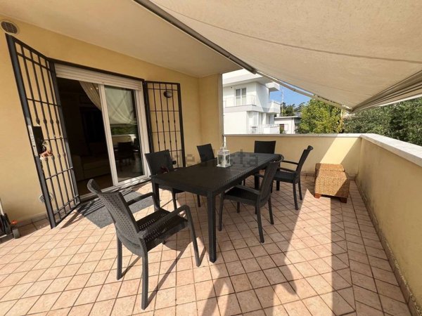 appartamento in vendita a Riccione in zona Centro Storico