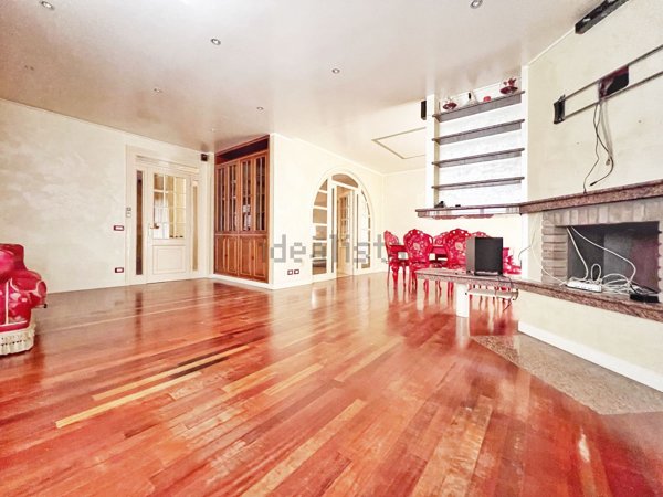 casa indipendente in vendita a Riccione in zona Alba