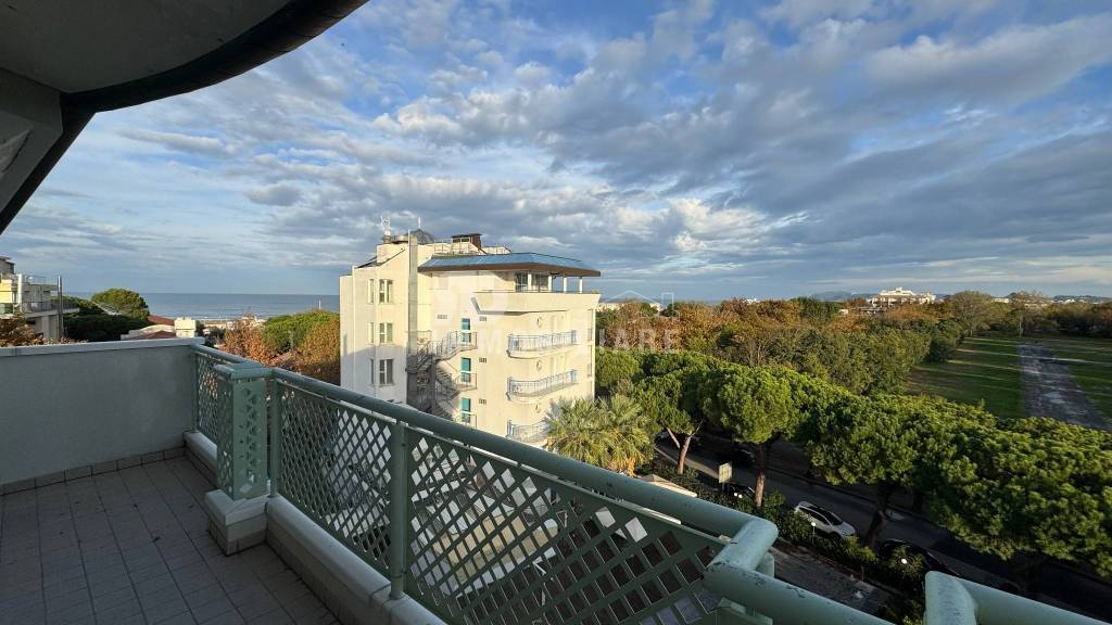 appartamento in vendita a Riccione