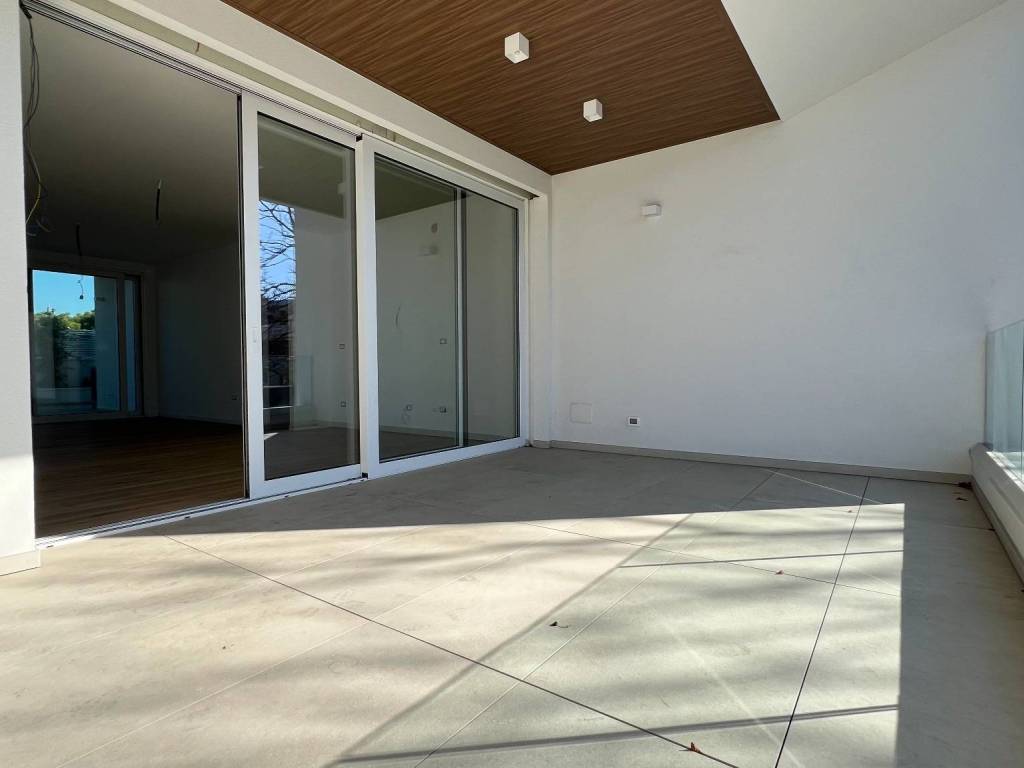 appartamento in vendita a Riccione in zona Marano