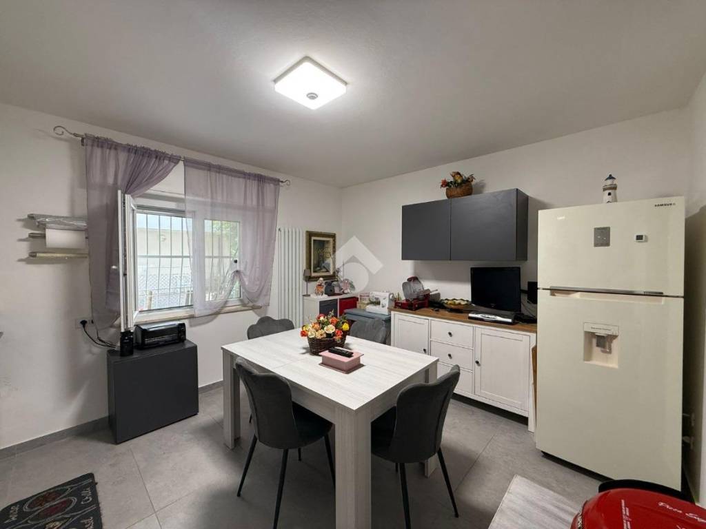 appartamento in vendita a Riccione in zona Marano