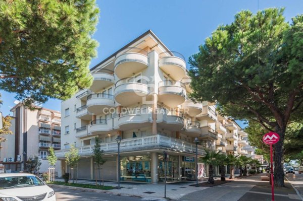 appartamento in vendita a Riccione in zona Marano