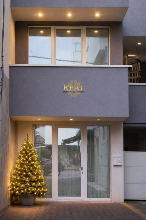 appartamento in vendita a Riccione in zona Centro Storico