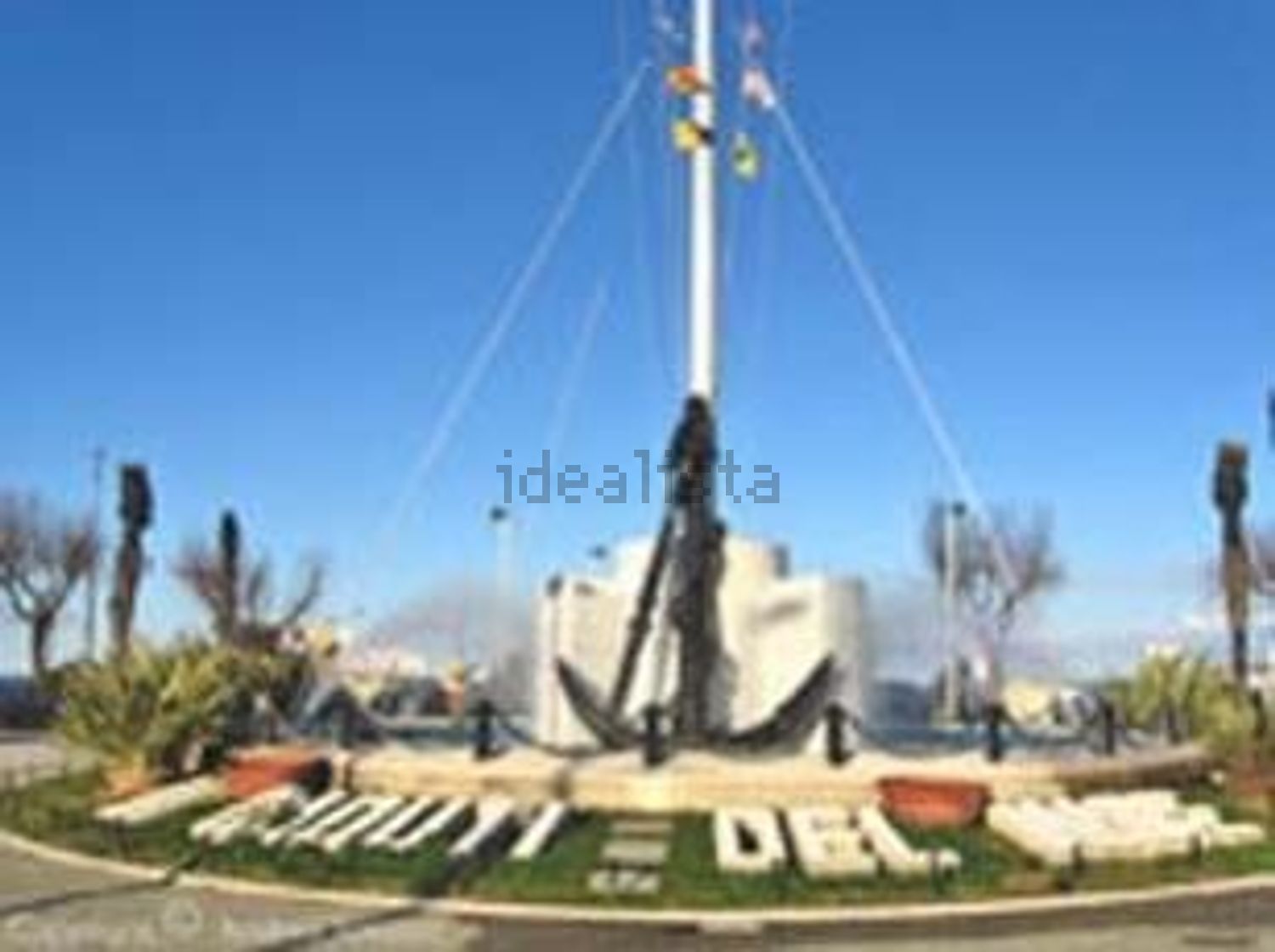 locale di sgombero in vendita a Riccione