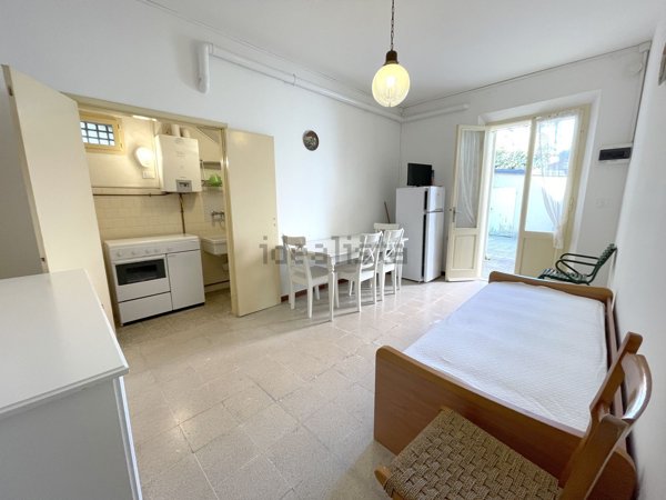 appartamento in vendita a Riccione in zona Centro Storico