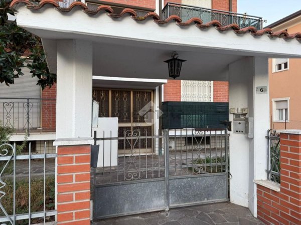 appartamento in vendita a Riccione in zona San Lorenzo