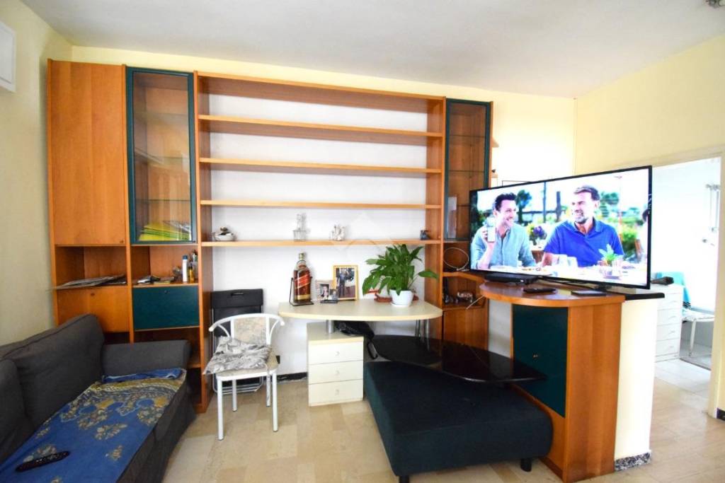 appartamento in vendita a Riccione in zona Marano