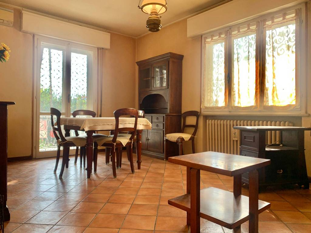 appartamento in vendita a Riccione in zona Alba