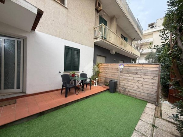 appartamento in vendita a Riccione in zona Alba