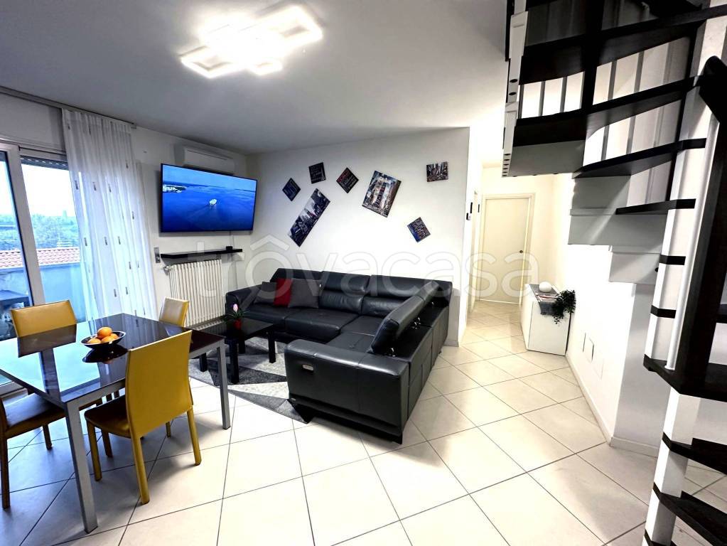 appartamento in vendita a Riccione in zona San Lorenzo