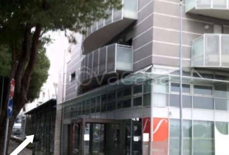 negozio in vendita a Riccione