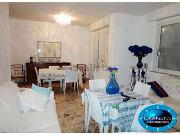 appartamento in vendita a Riccione