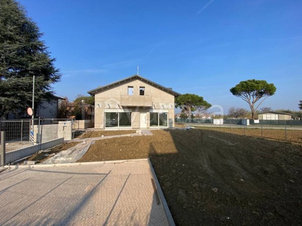 casa indipendente in vendita a Riccione in zona San Lorenzo