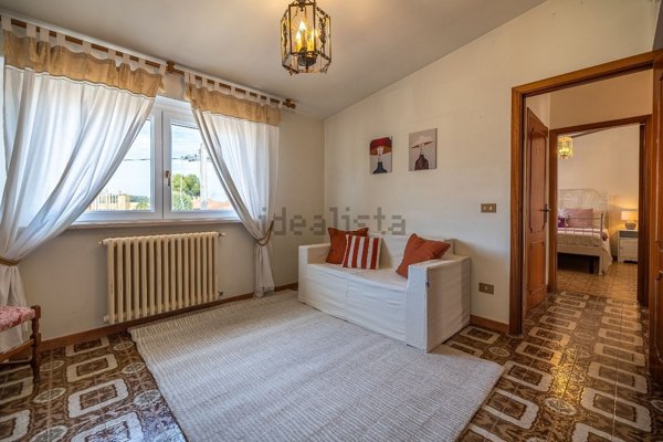 appartamento in vendita a Riccione in zona Case Trebbio