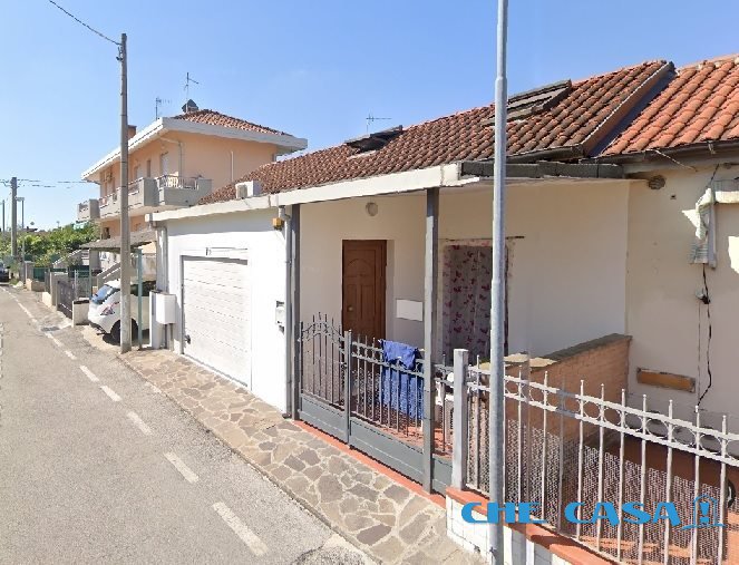 casa semindipendente in vendita a Riccione in zona San Lorenzo