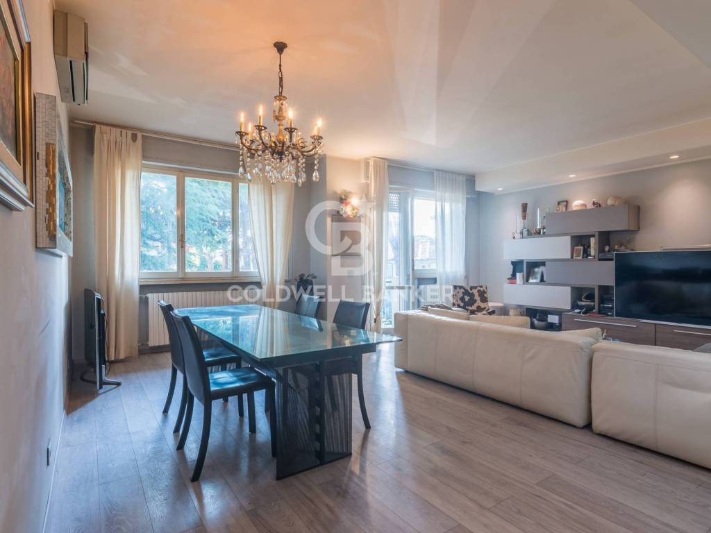 appartamento in vendita a Riccione