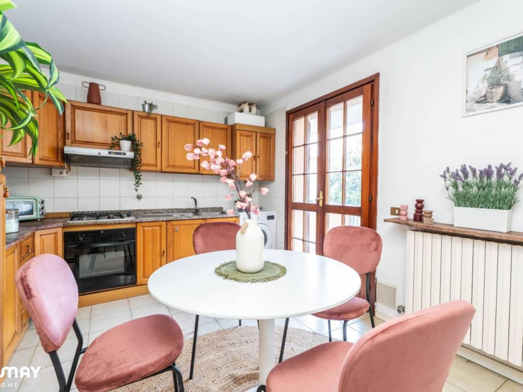 appartamento in vendita a Riccione in zona Alba