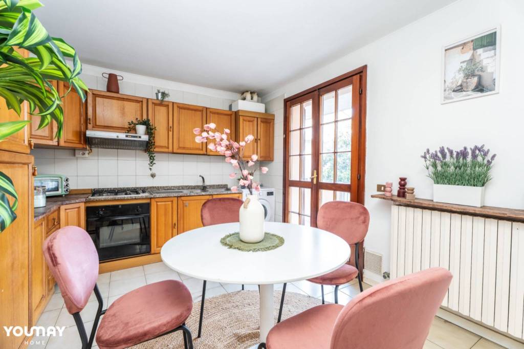 appartamento in vendita a Riccione in zona Alba