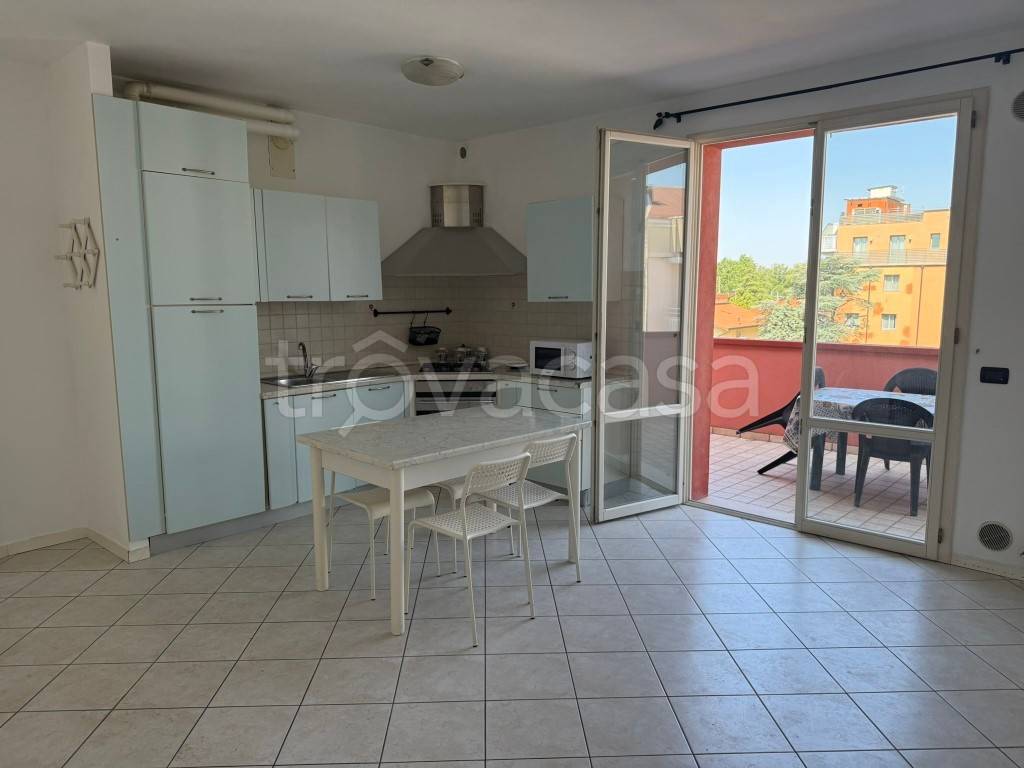 appartamento in vendita a Riccione in zona Alba